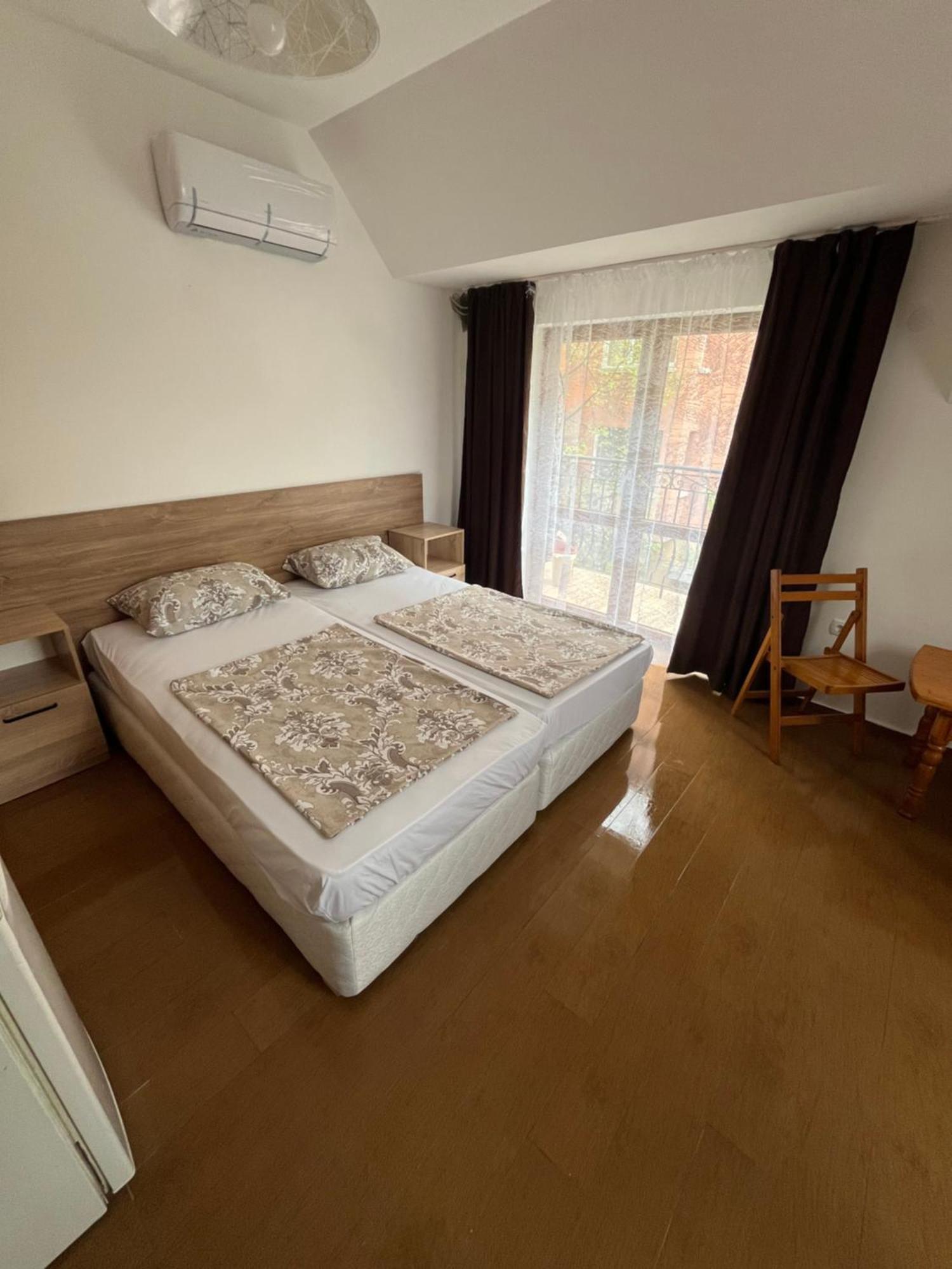 En-Suite Rooms: Novа Guesthouse In Sofia Center 外观 照片