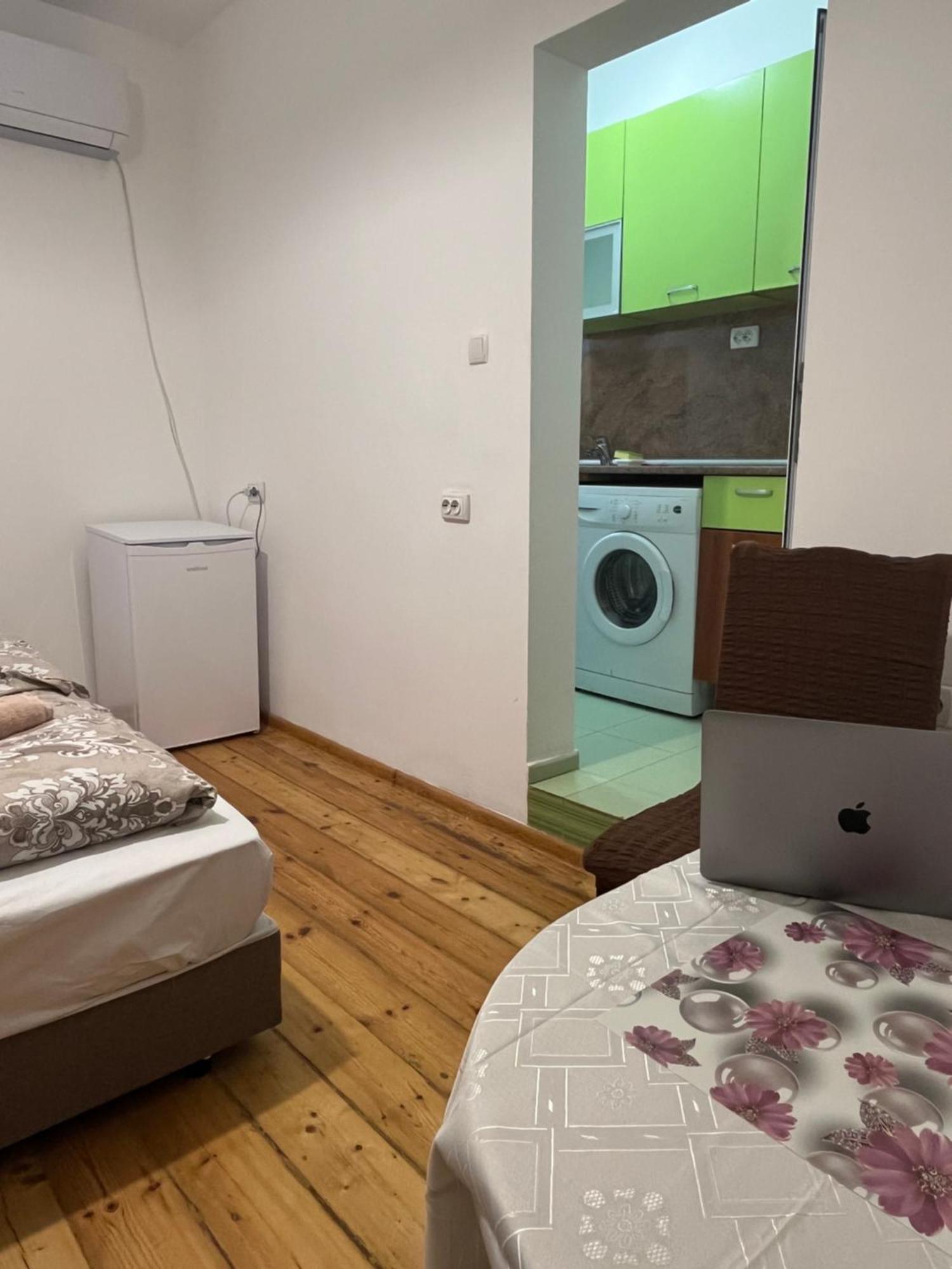 En-Suite Rooms: Novа Guesthouse In Sofia Center 外观 照片