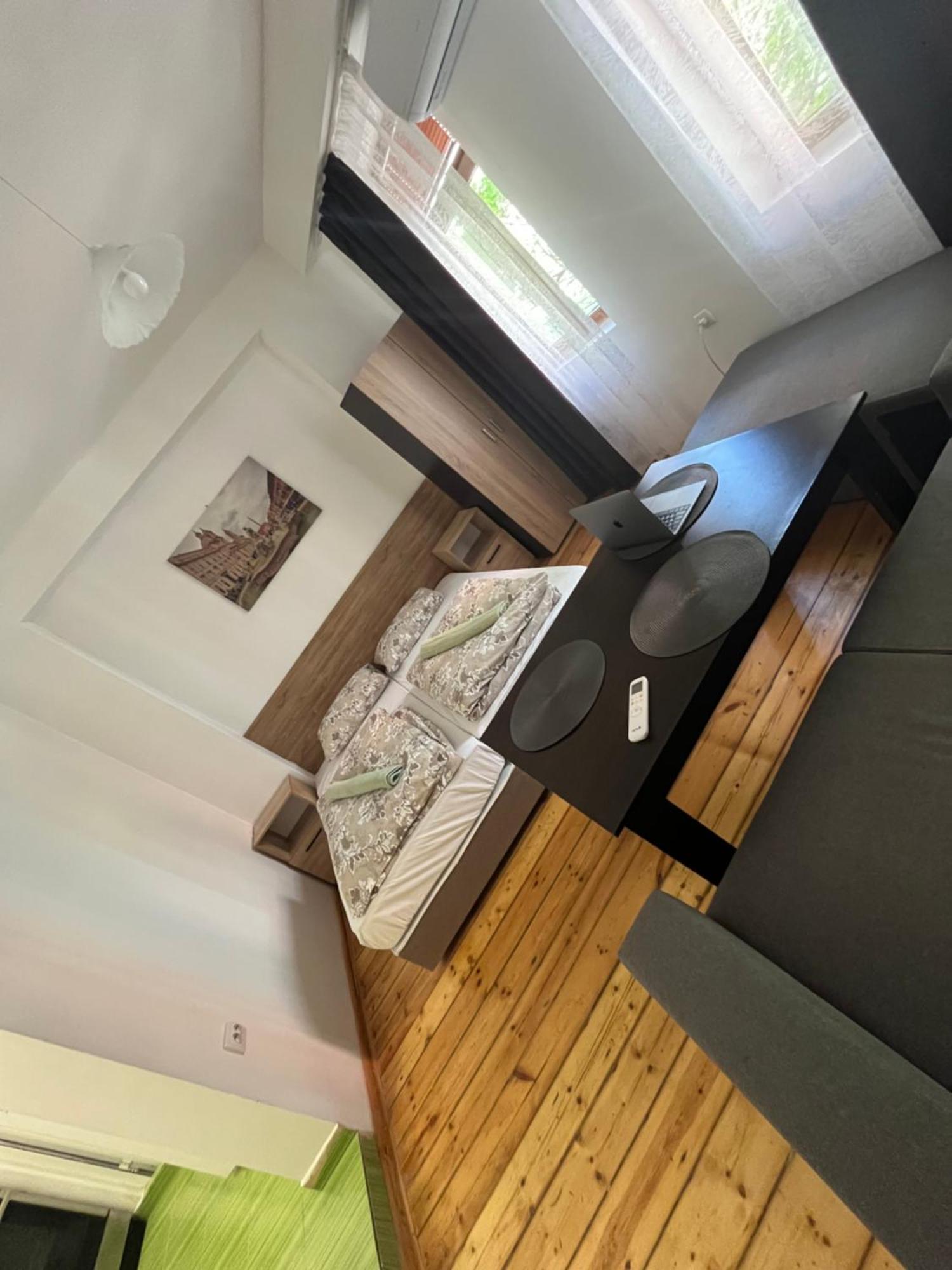 En-Suite Rooms: Novа Guesthouse In Sofia Center 外观 照片