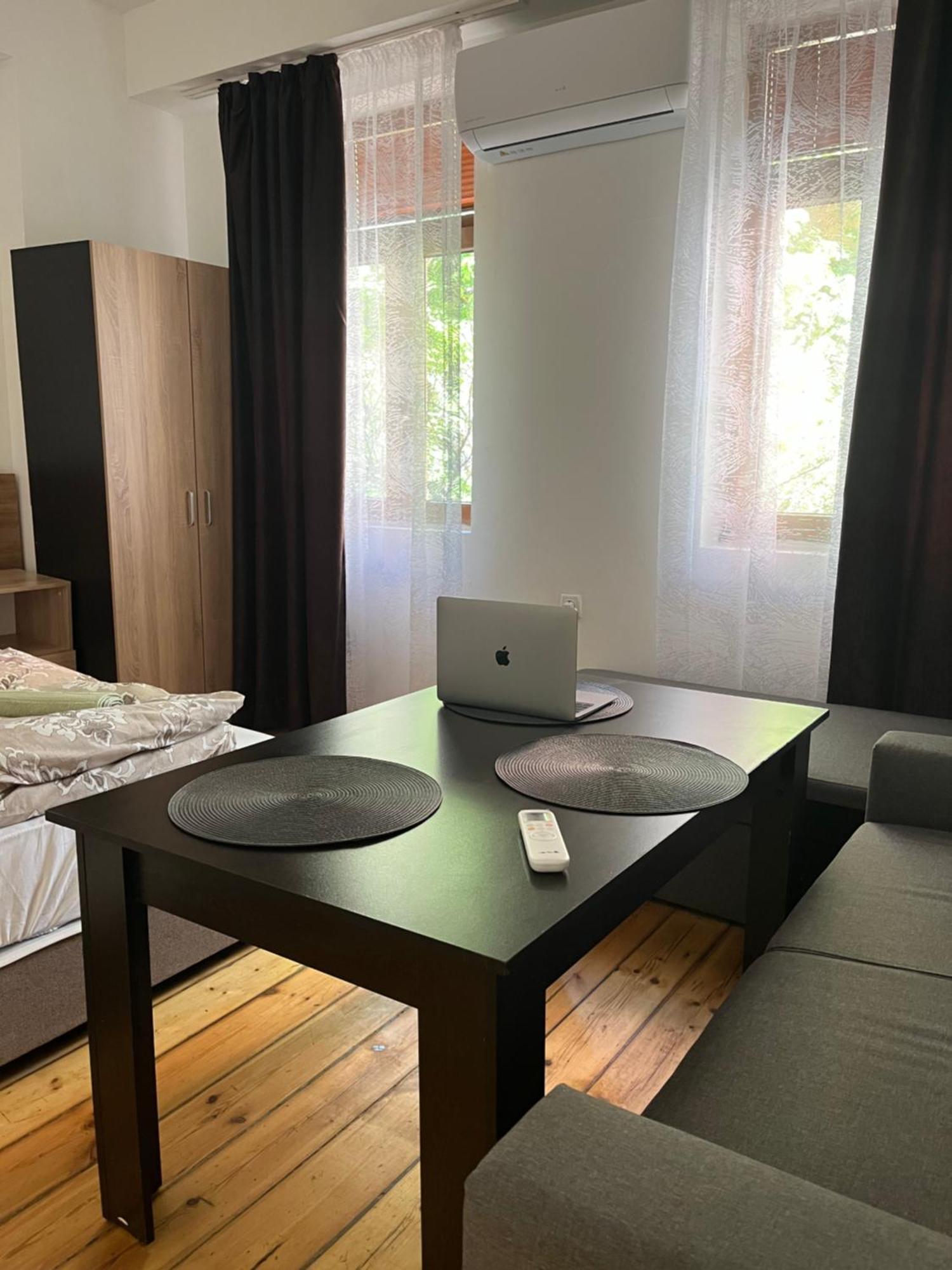 En-Suite Rooms: Novа Guesthouse In Sofia Center 外观 照片