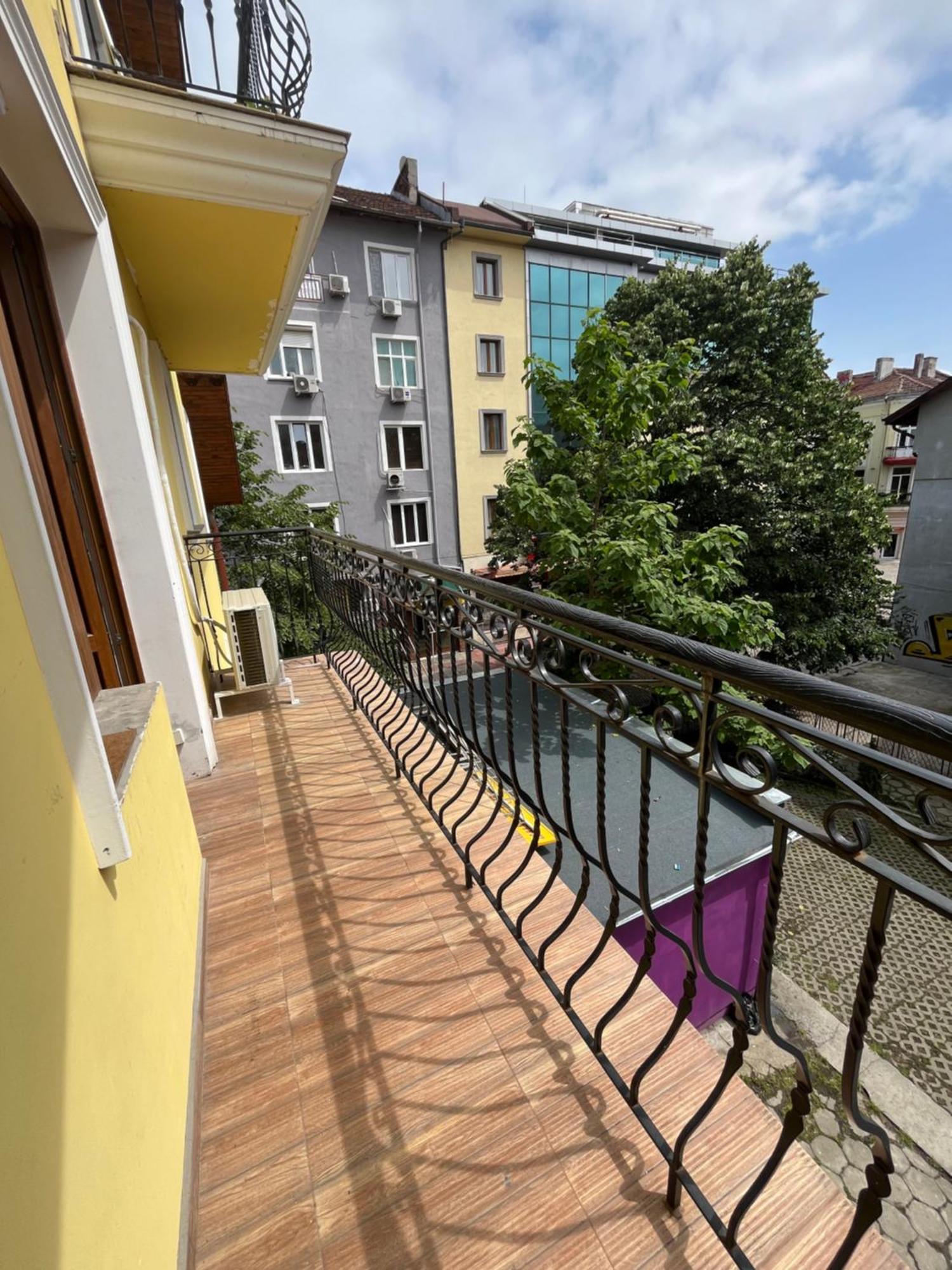 En-Suite Rooms: Novа Guesthouse In Sofia Center 外观 照片