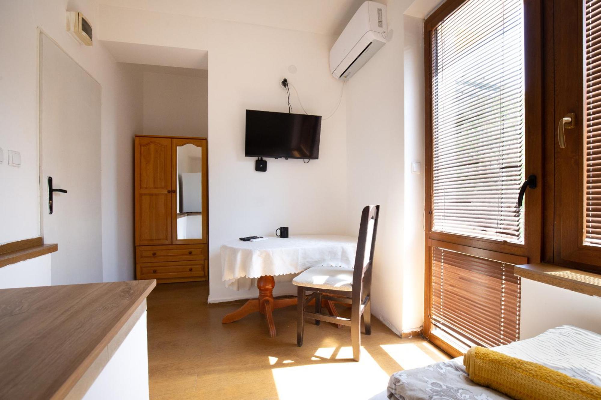 En-Suite Rooms: Novа Guesthouse In Sofia Center 外观 照片